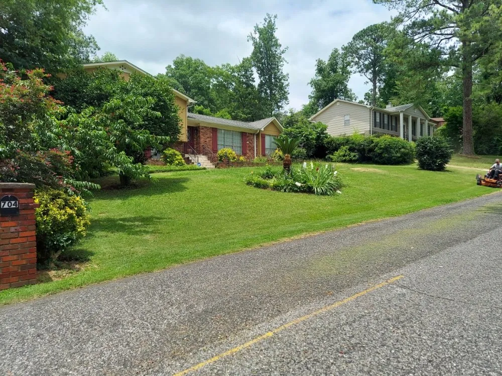 Custom outdoor landscaping for year-round maintenance across Oneonta, AL - Lawn & Order