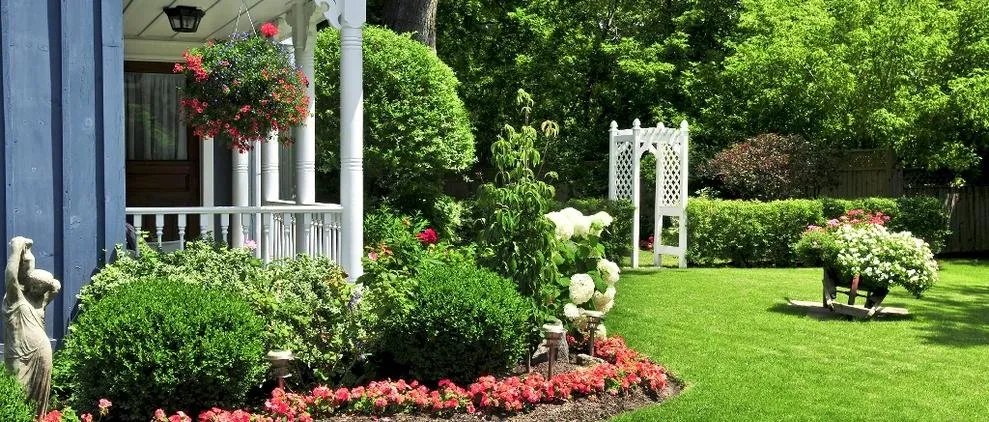 Professional residential landscaping in Minneapolis, MN by Lawn & Snow Solutions