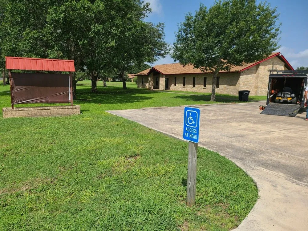 Local yard cleanup service in San Antonio, TX by Lawn & Tree Brothers