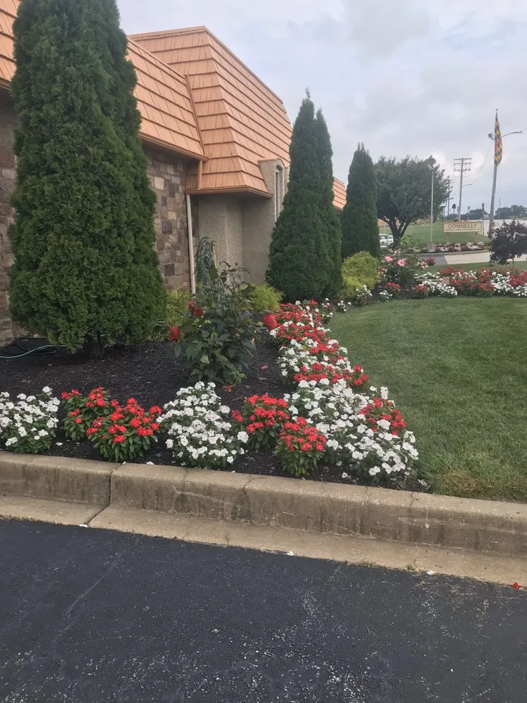 Custom landscape design in Edgewood, MD - Lawn-A-Ranger Inc.