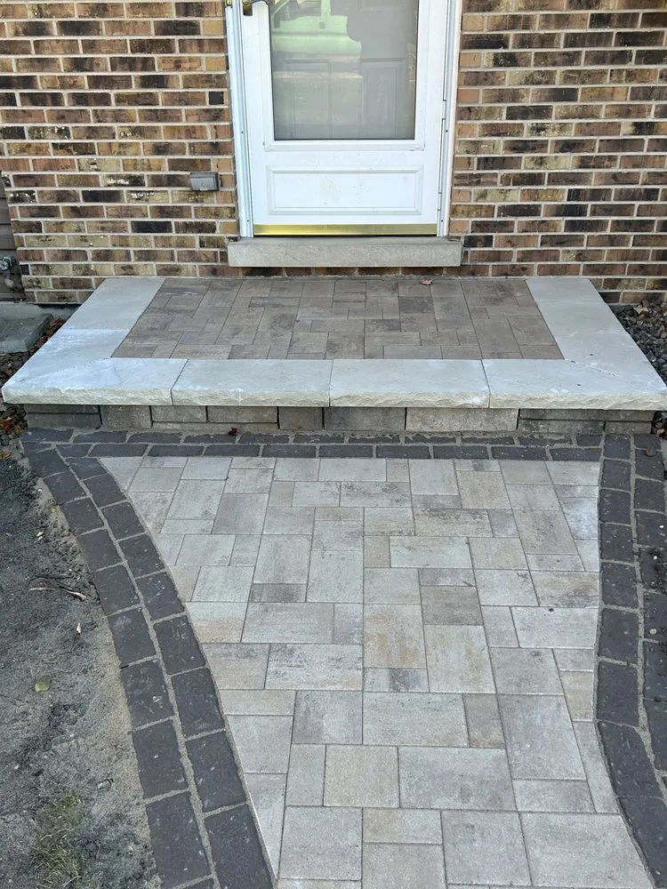 Expert landscape design experts serving Skokie, IL - Lawn And Brick Specialist