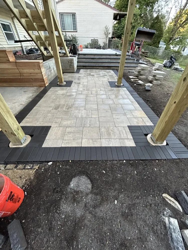 Professional yard cleanup service experts serving Skokie, IL - Lawn And Brick Specialist