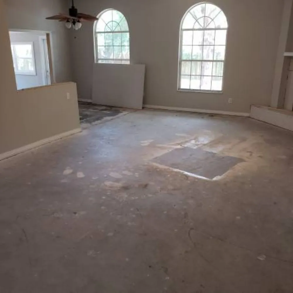 Custom yard maintenance in Trenton, FL by Lawn And Home Improvements