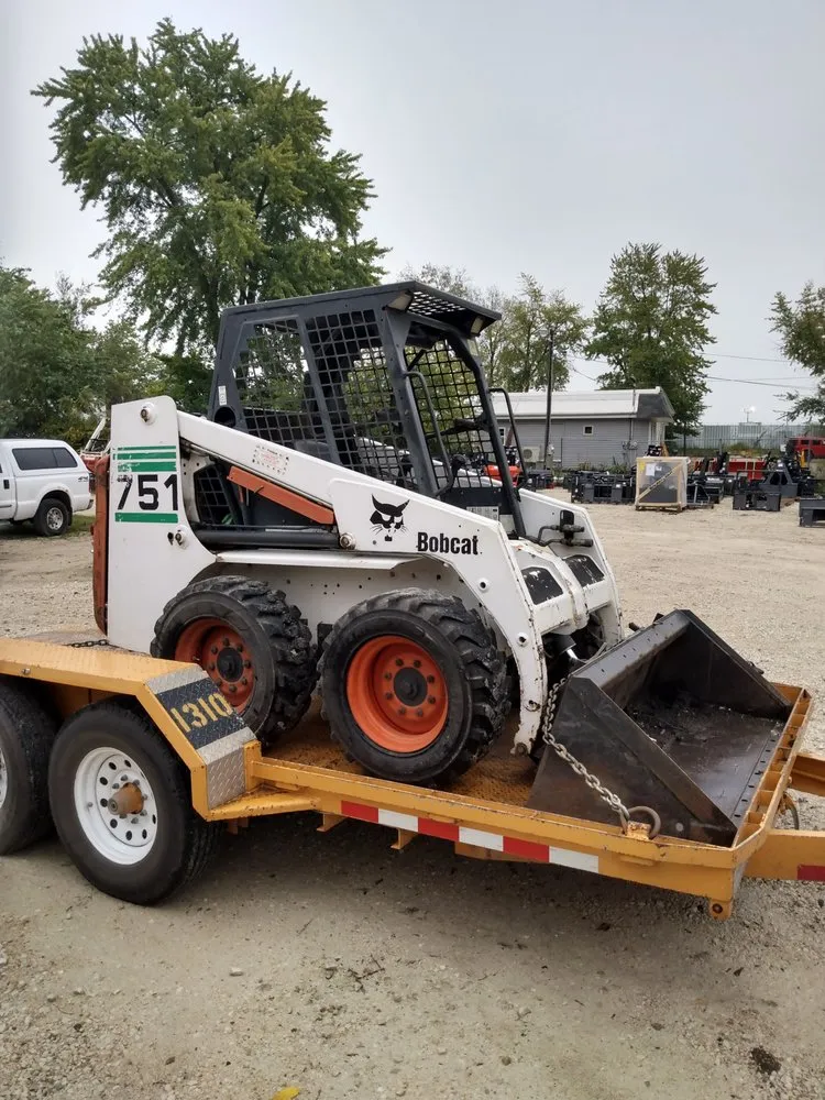 Professional residential landscaping experts serving Red Bud, IL - Lawn and Landscape Services