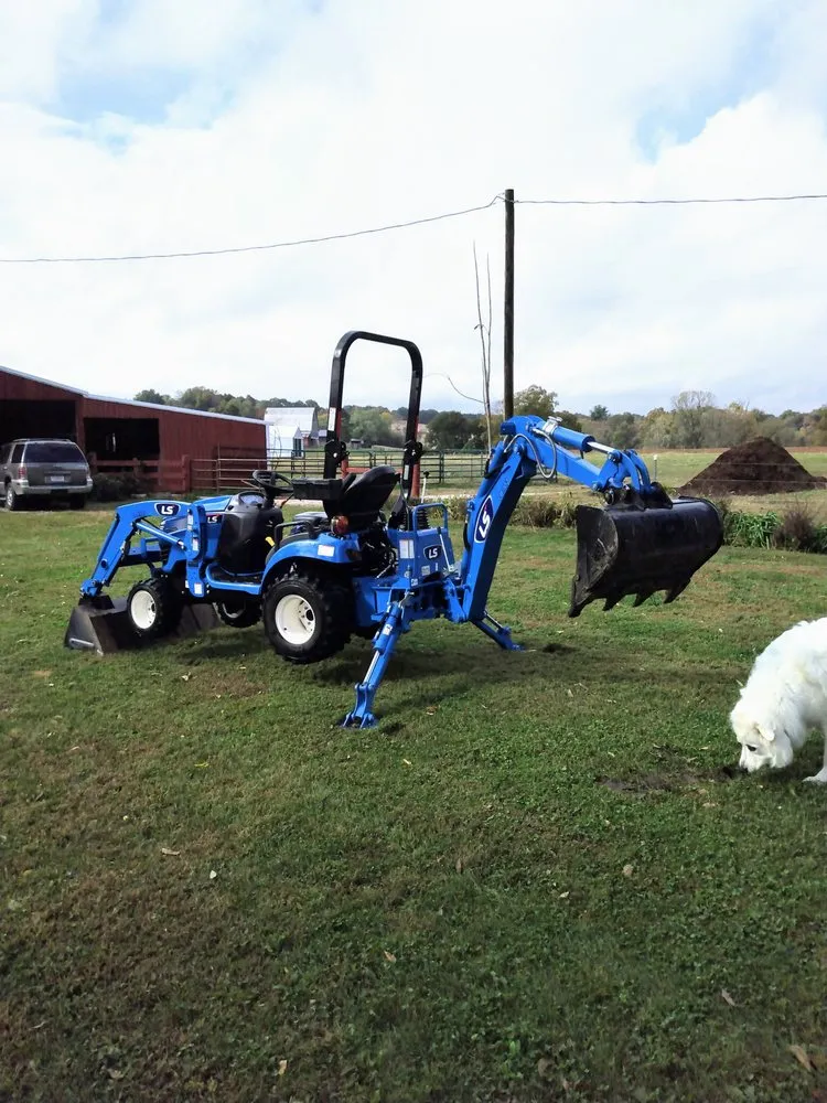 Expert lawn care service experts serving Red Bud, IL - Lawn and Landscape Services