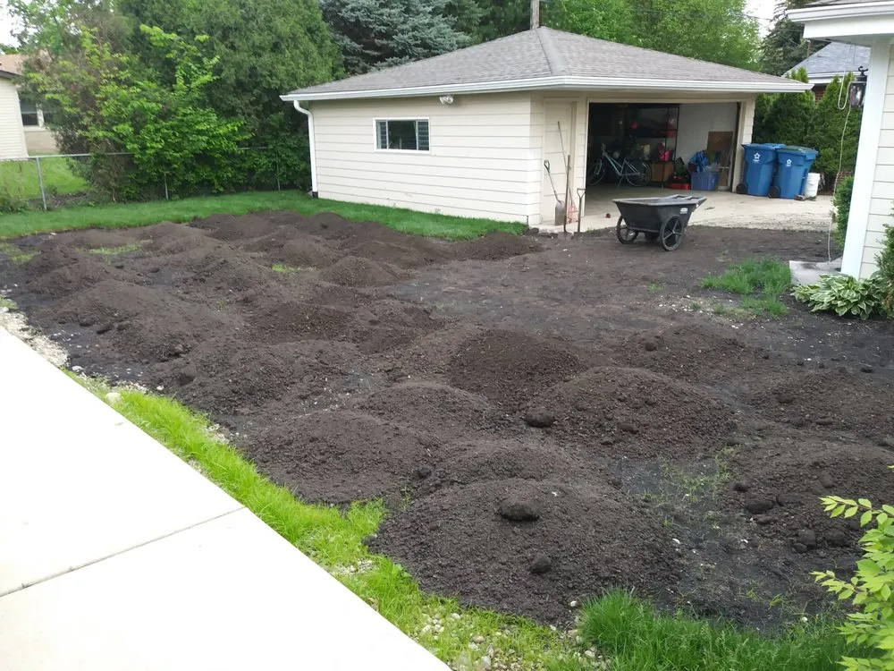 Expert landscape installation in Oak Lawn, IL - Lawn and Maintenance