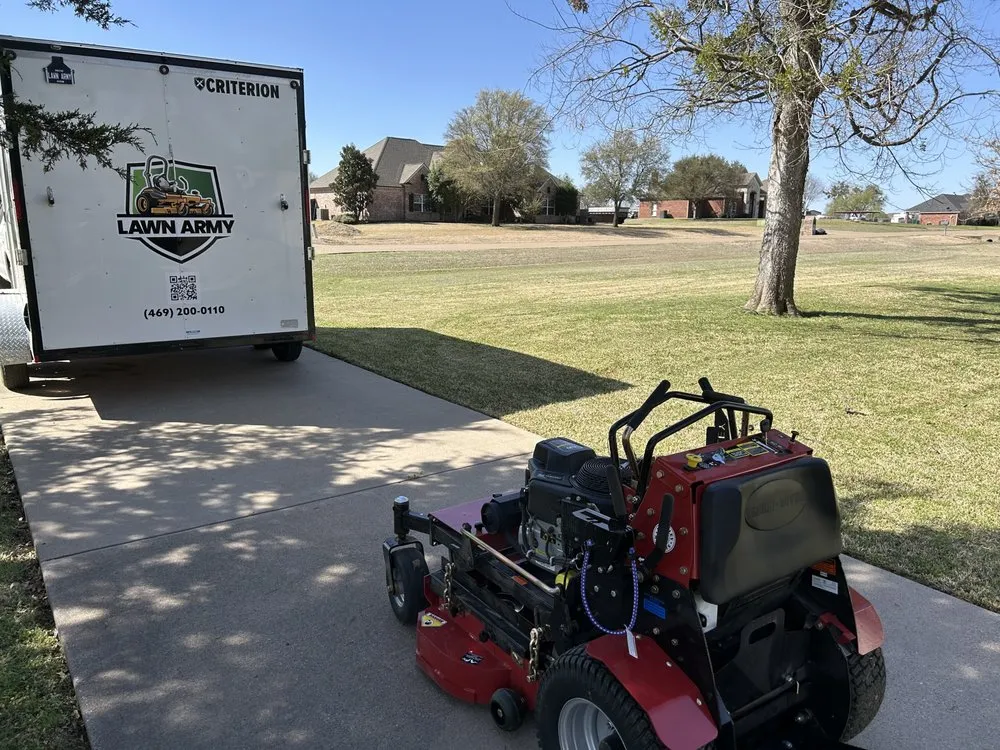 Custom outdoor landscaping in Midlothian, TX by Lawn Army