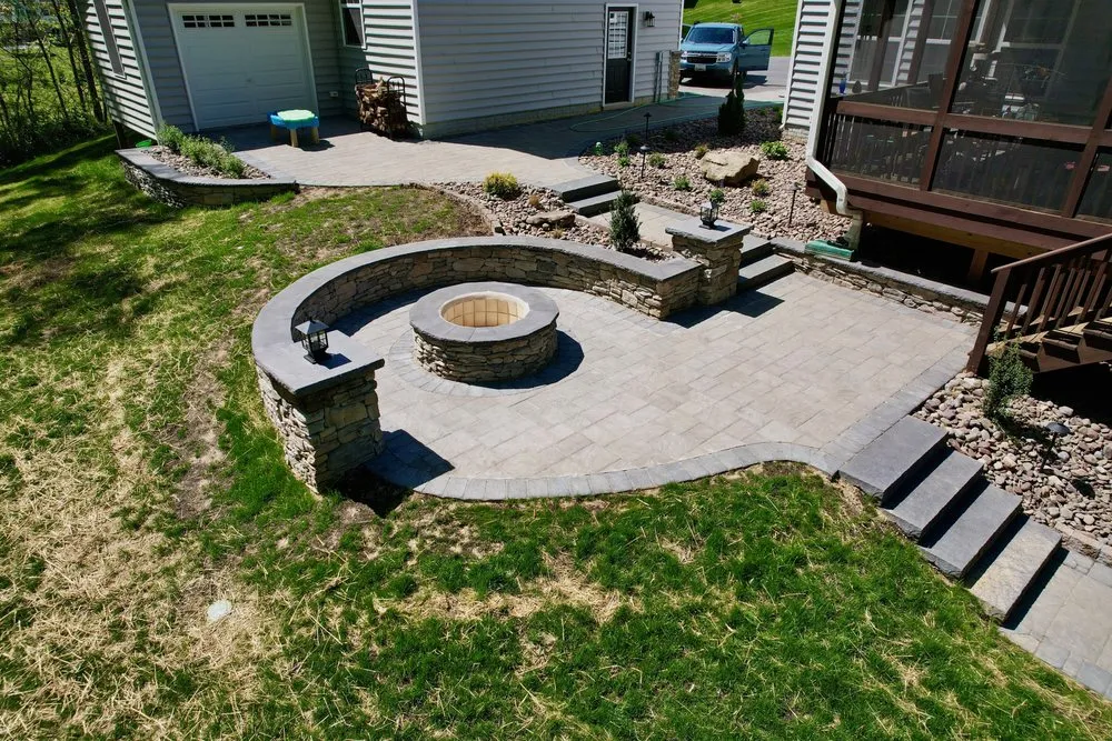 Local garden landscaping in Huntingtown, MD by Lawn Artists