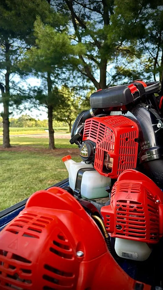 Reliable garden landscaping experts serving Jerseyville, IL - Lawn Badger