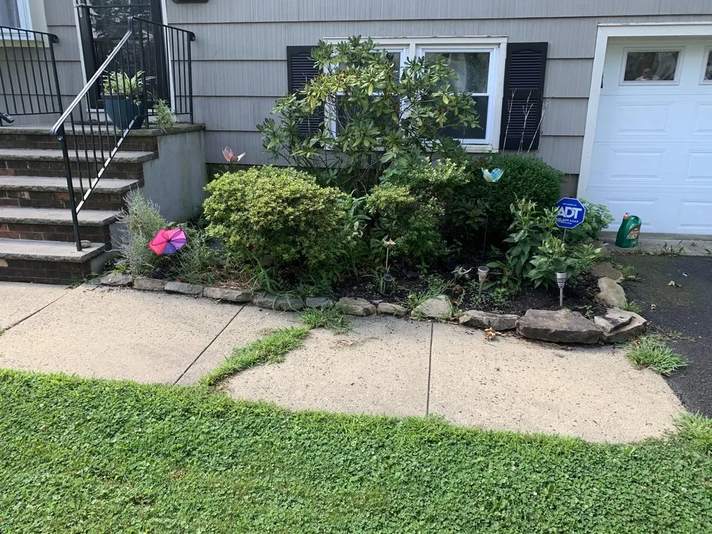 Top-rated outdoor landscaping experts serving Dunellen, NJ - Lawn Barbers