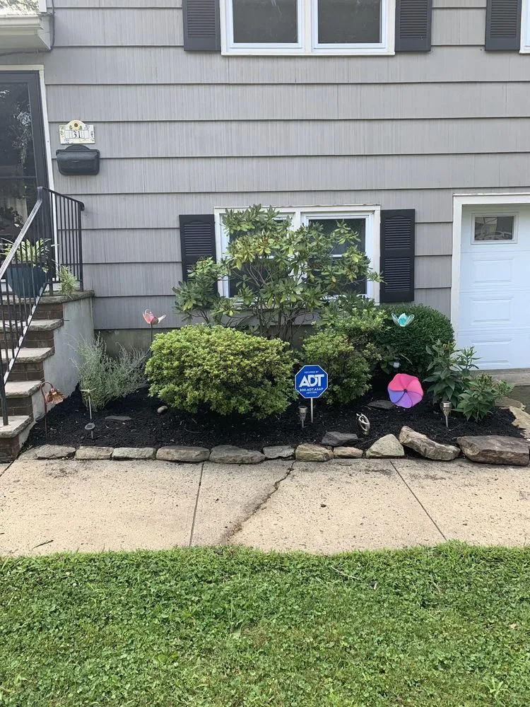 Reliable garden landscaping in Dunellen, NJ - Lawn Barbers