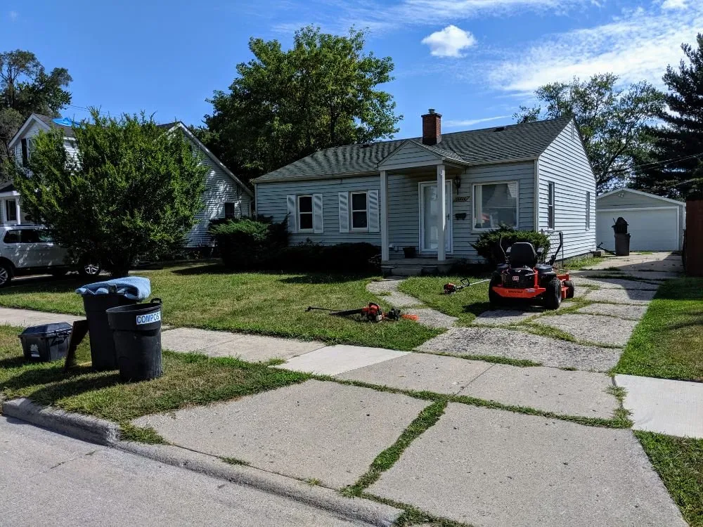 Reliable lawn care service near you across Royal Oak, MI - Lawn Barbers