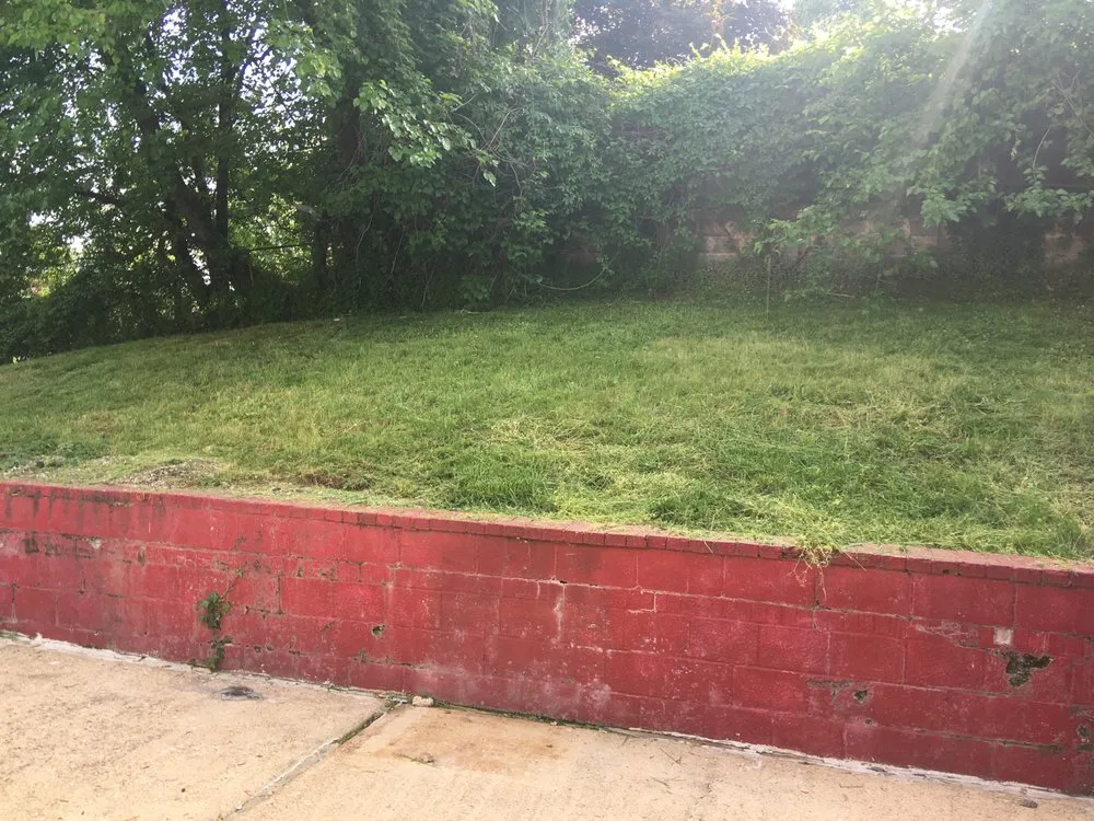 Top-rated landscape installation with custom design in Clinton, MD by Lawn Beez