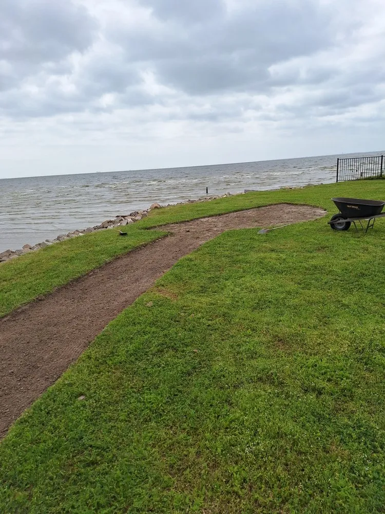 Affordable landscaping services in Dickinson, TX - Lawn Boss