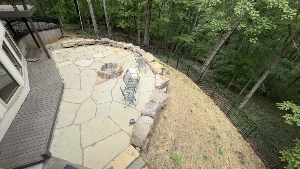 Local yard maintenance in Knoxville, TN - Lawn Butler