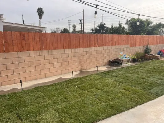 Lawn Care 4 U & Landscaping Logo