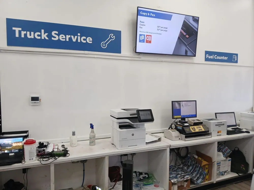 Local yard maintenance for year-round maintenance across Jacksonville, FL - Lawn Care and Handyman Services