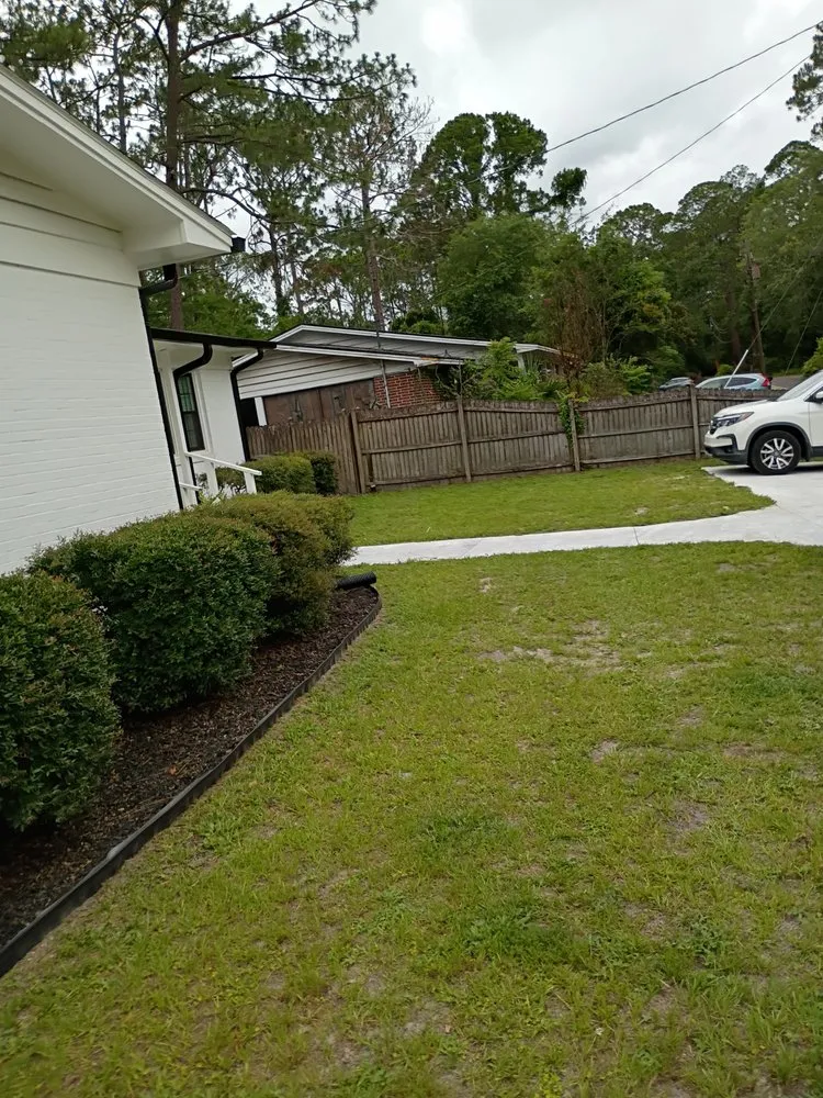 Expert yard maintenance in Waycross, GA by Lawn Care by Lawton