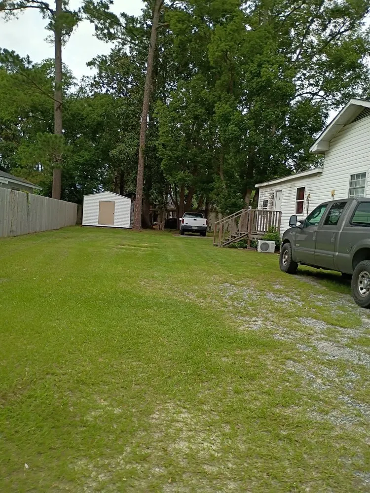 Professional lawn care service in Waycross, GA by Lawn Care by Lawton