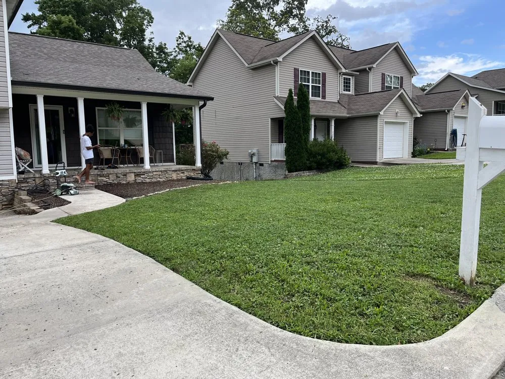 Local outdoor landscaping experts serving Soddy-Daisy, TN - Lawn Care Dreams