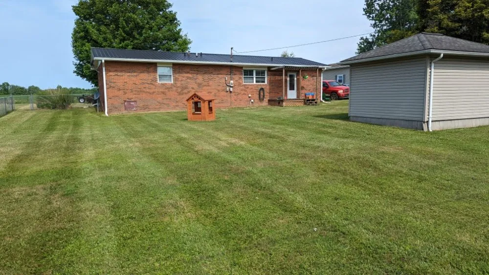 Local landscape installation experts serving Madisonville, KY - Lawn Care Monster