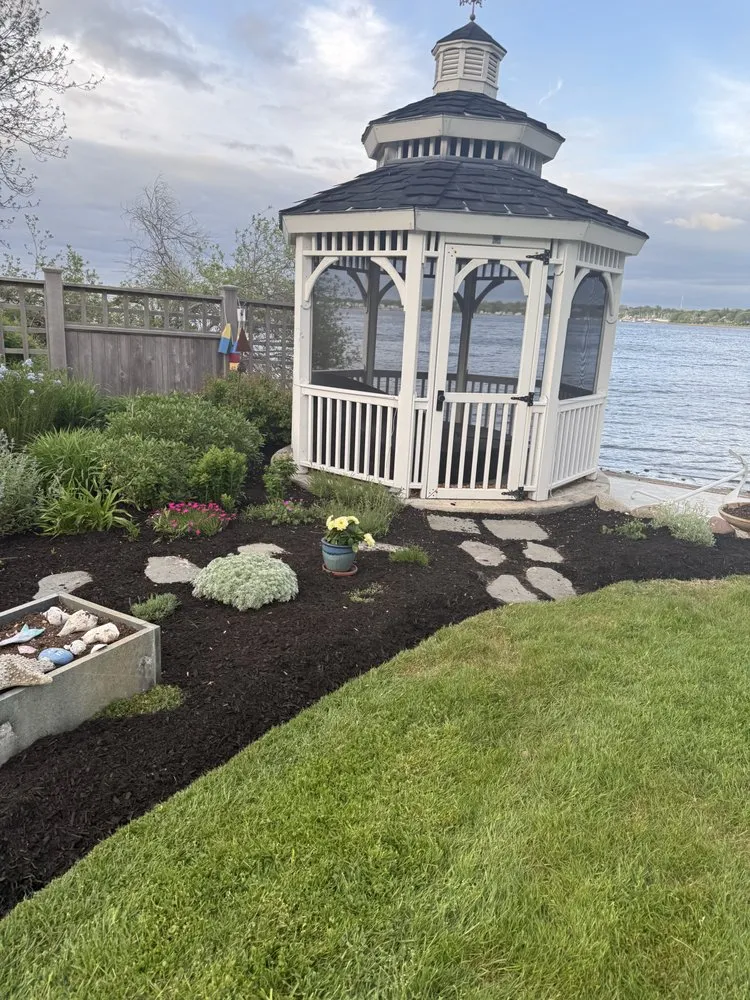 Top-rated residential landscaping in Providence, RI by Lawn Care Pachecos