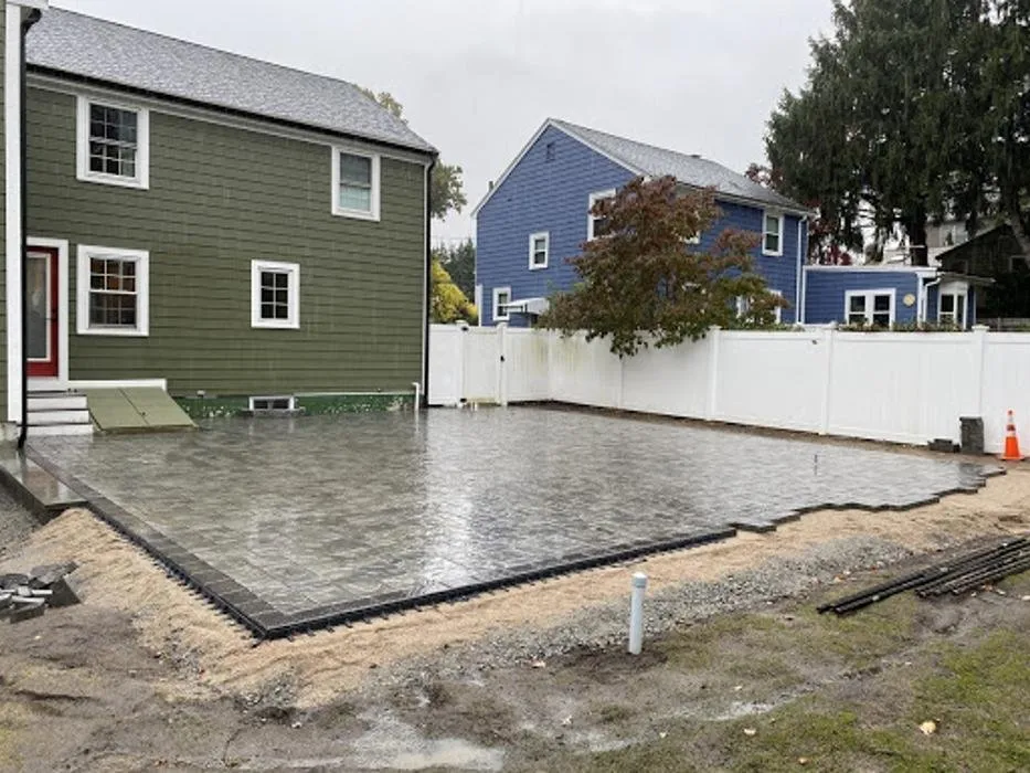 Custom garden landscaping in Boston, MA - Lawn Care Plus