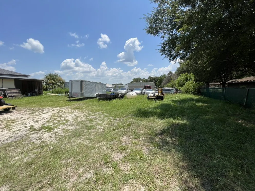 Affordable landscape design for residential properties in Ocala, FL by Lawn Care Rescue