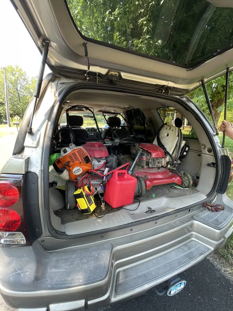 Reliable residential landscaping experts serving Newport News, VA - Lawn Care Service