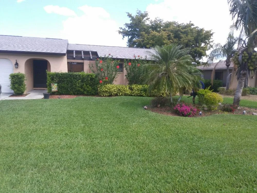 Expert outdoor landscaping in Cape Coral, FL - Lawn Care Service We Do It 4 You