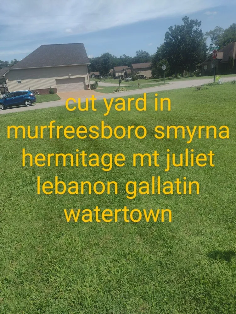 Affordable lawn care service with custom design in Lebanon, TN by Lawn Care Services Lopez