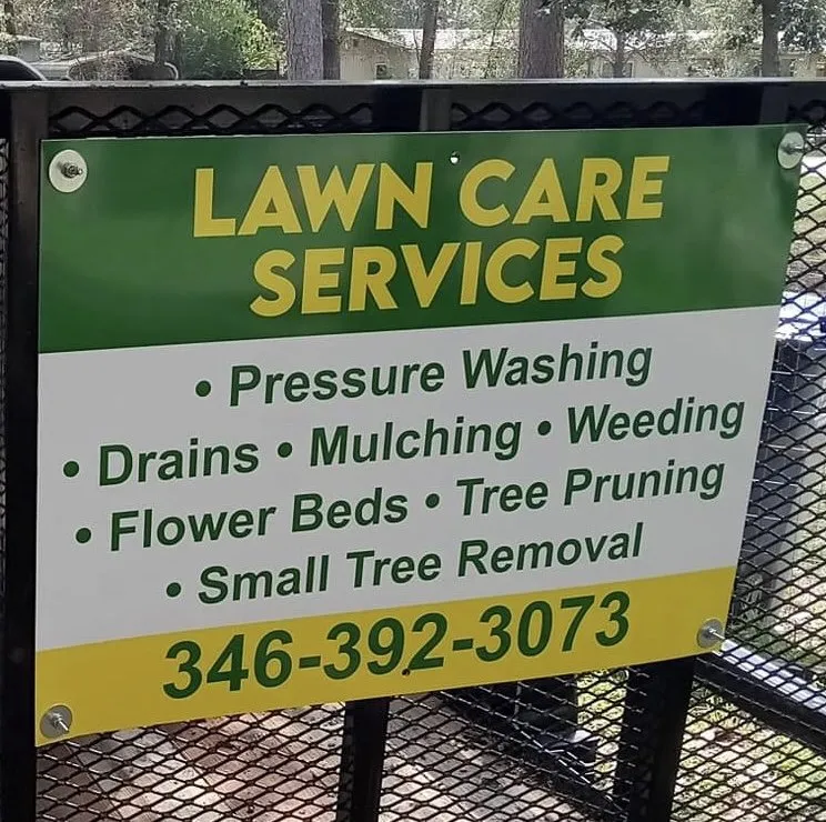 Reliable yard cleanup service for homes in Pinehurst, TX by Lawn Care Services