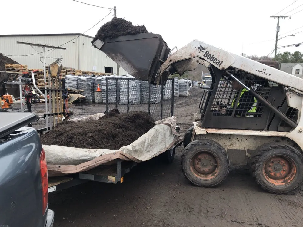 Custom lawn care service in Fredericksburg, VA - Lawn Care Solution