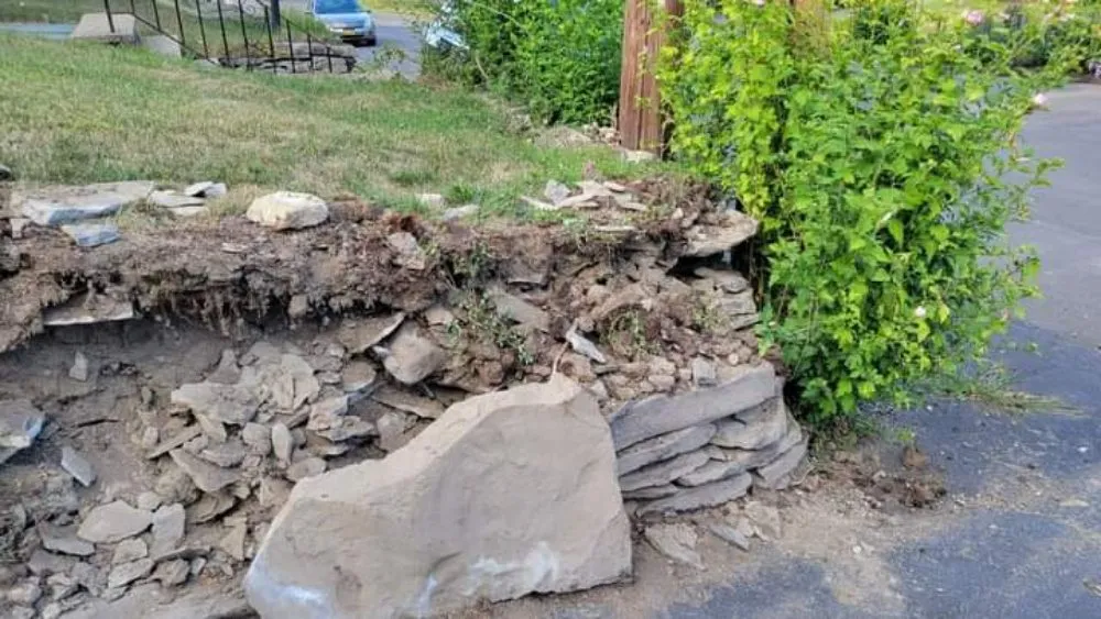 Expert yard cleanup service in North Syracuse, NY by Lawn Care Specialty