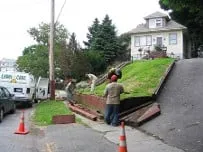 Top-rated lawn mowing service in Staten Island, NY - Lawn Care