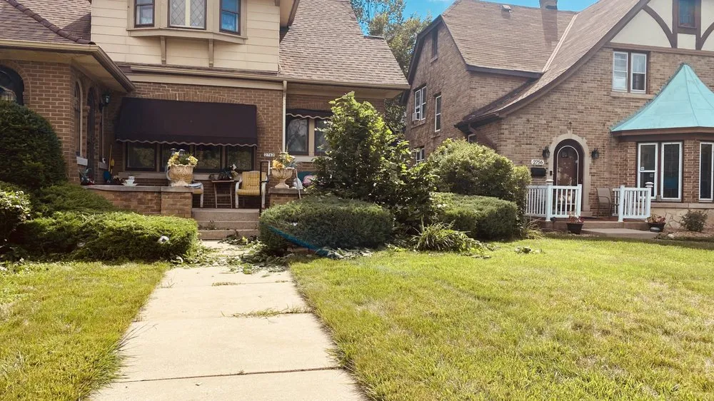 Affordable landscaping services in Milwaukee, WI by Lawn Care Unlimited