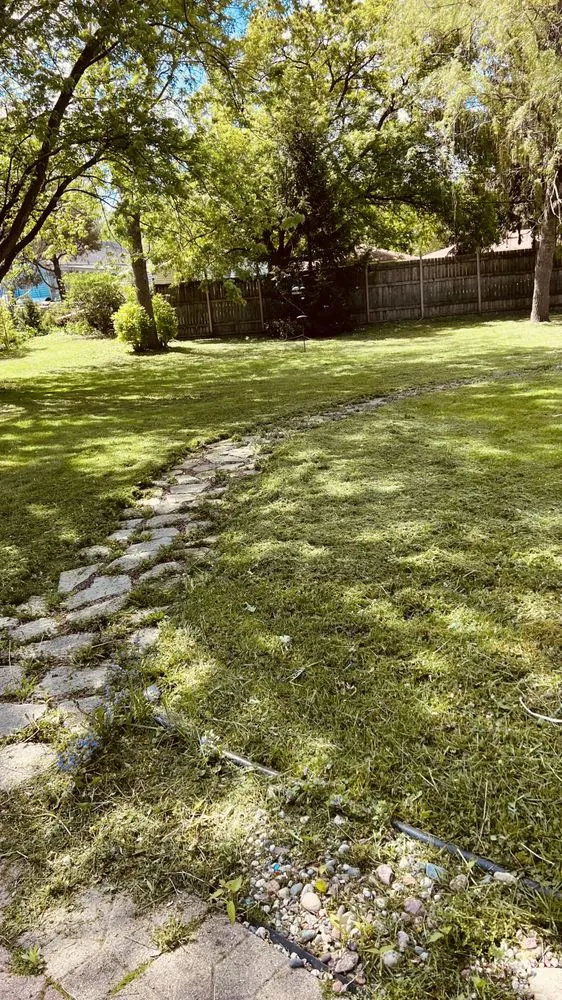 Top-rated garden landscaping in Milwaukee, WI - Lawn Care Unlimited