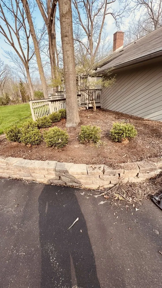 Professional lawn mowing service in Milwaukee, WI by Lawn Care Unlimited