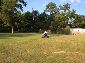 Top-rated yard cleanup service in Warren, TX - Lawn Care With Care