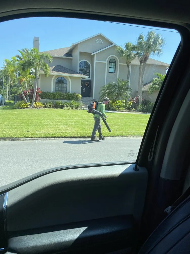 Expert residential landscaping experts serving Cape Coral, FL - Lawn Caring Guys