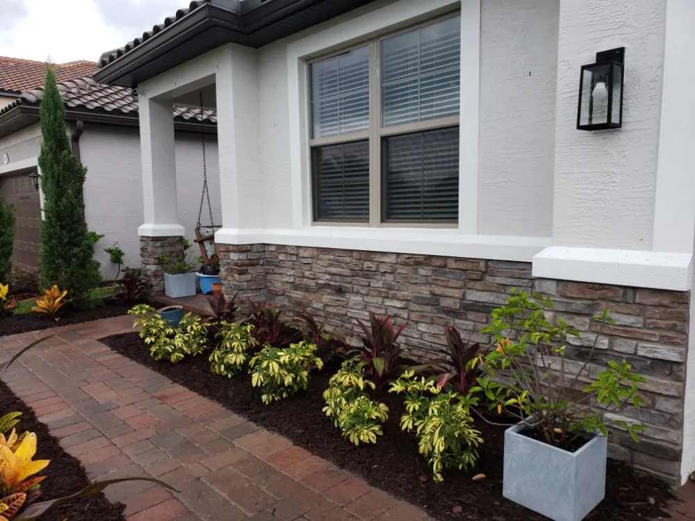 Affordable lawn mowing service experts serving Deltona, FL - Lawn Concierge