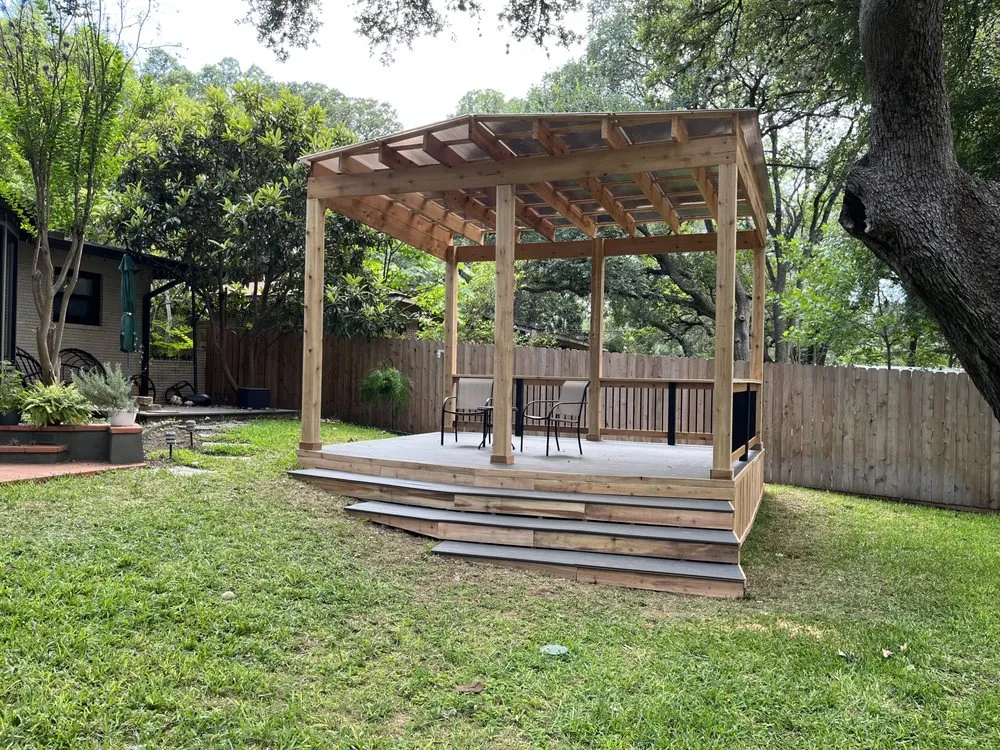 Trusted lawn mowing service for beautiful yards in San Antonio, TX by Lawn Craft