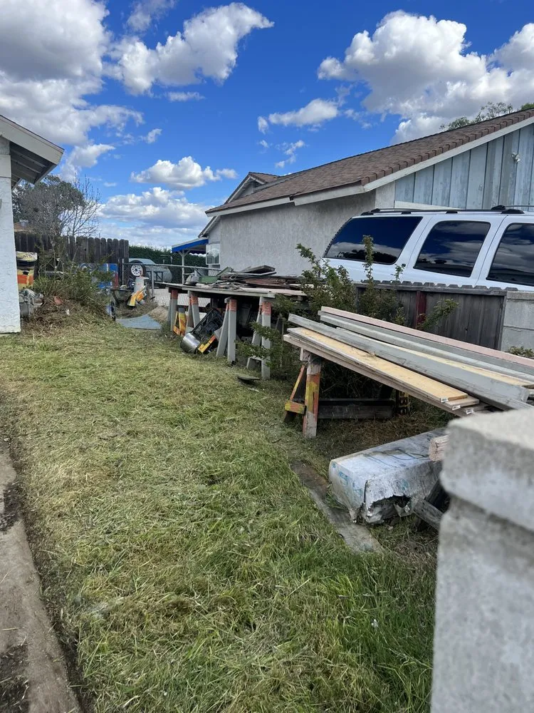 Custom residential landscaping for homes in Riverside, CA by Lawn Crafters