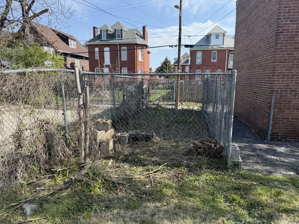 Expert landscaping services in Florissant, MO - Lawn Custodians