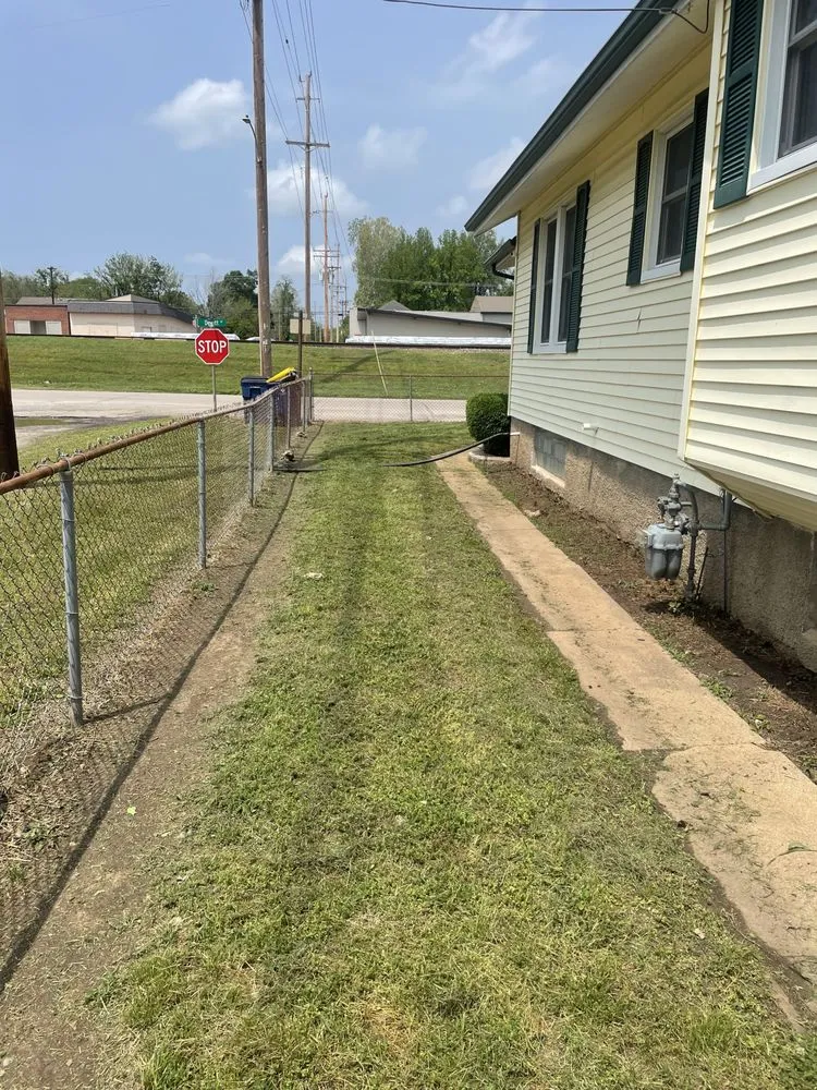 Trusted outdoor landscaping for beautiful yards in Barnhart, MO by Lawn Daddy’s