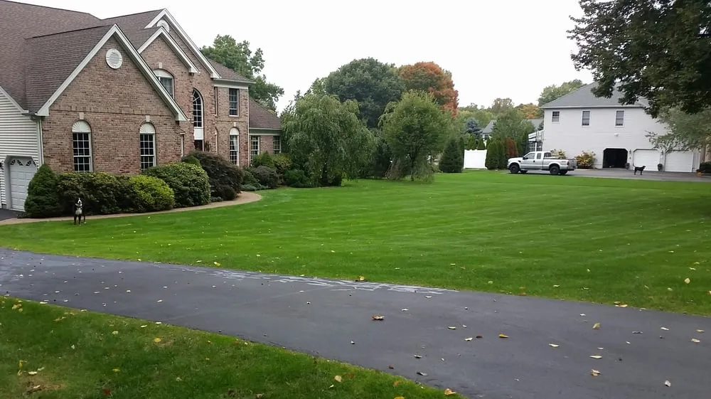 Trusted outdoor landscaping experts serving Danbury, CT - Lawn Dawg