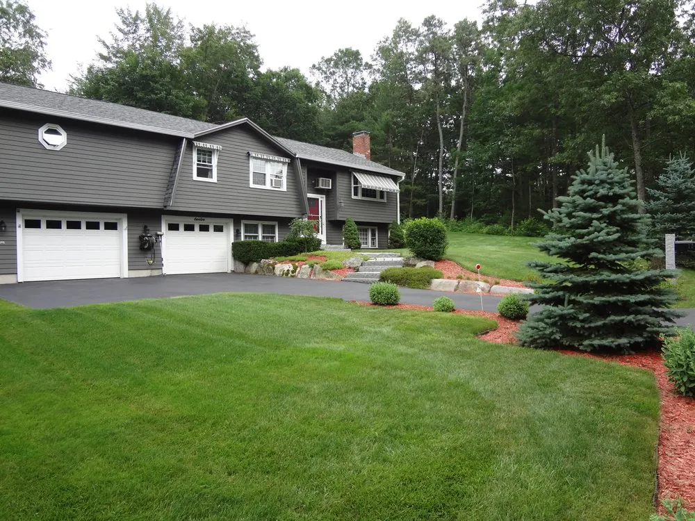 Local yard cleanup service in Rochester, NY by Lawn Dawg