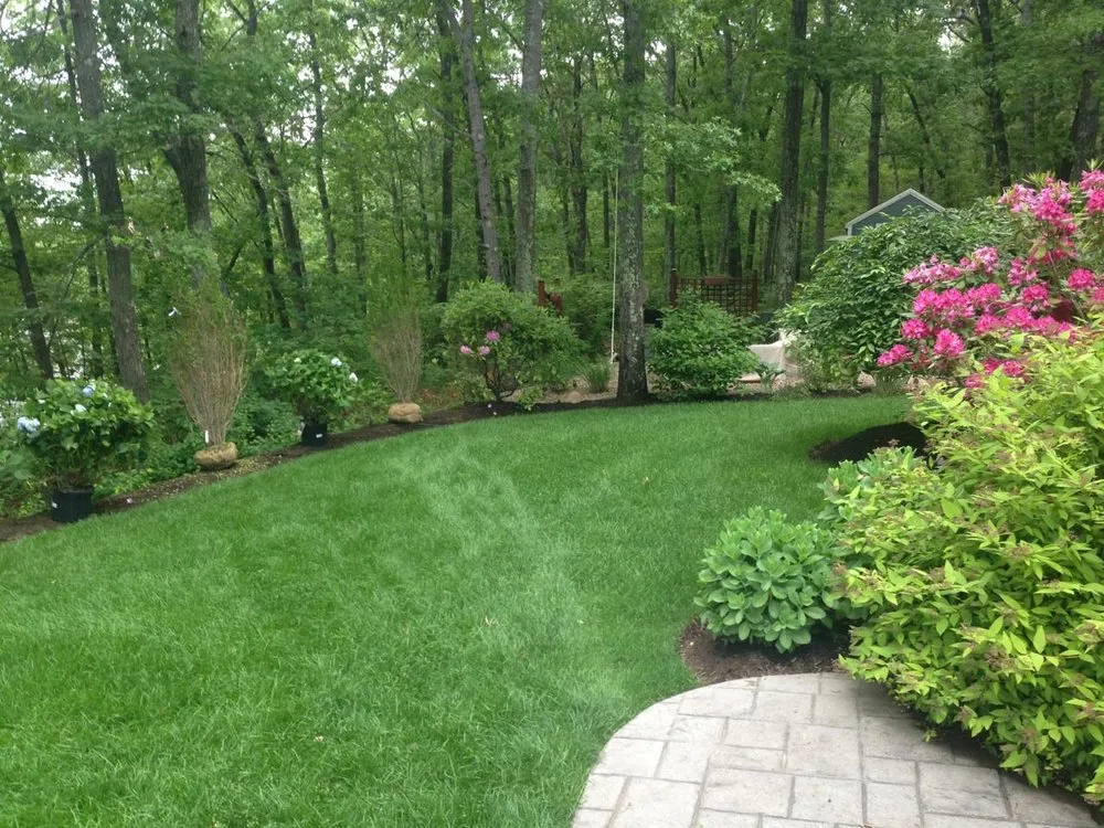 Custom outdoor landscaping for beautiful yards across Rocky Hill, CT - Lawn Dawg