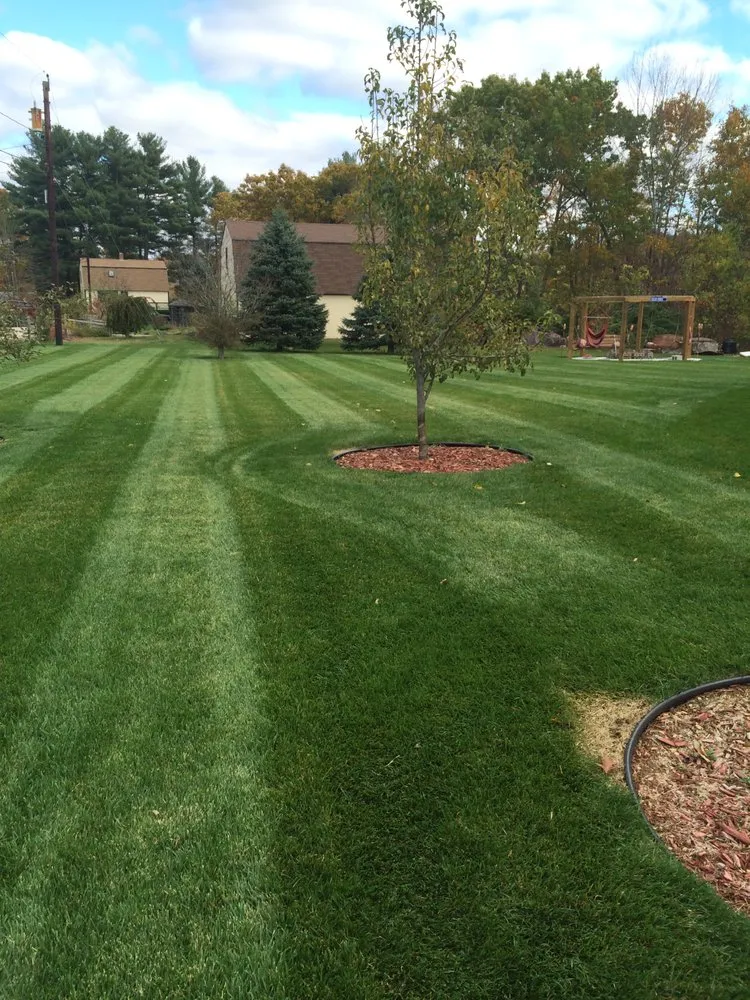 Expert landscaping services experts serving Woburn, MA - Lawn Dawg