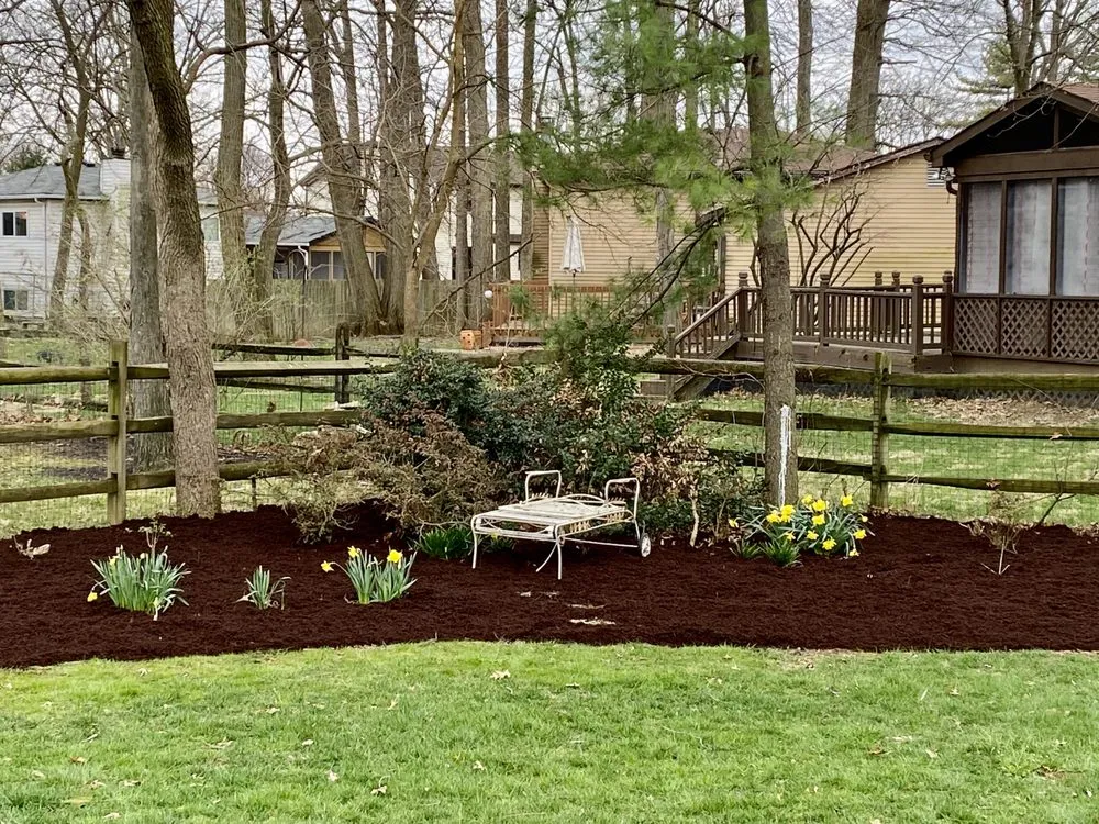 Professional yard cleanup service experts serving Columbus, OH - Lawn Design & Landscape Services